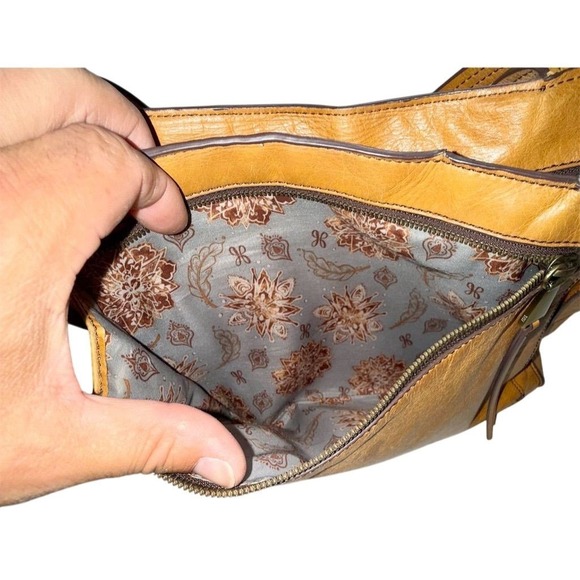 Hobo Women's Earth‎ Tone Leather Tote Bag Medium Chic Versatile Everyday flaws - Picture 10 of 16